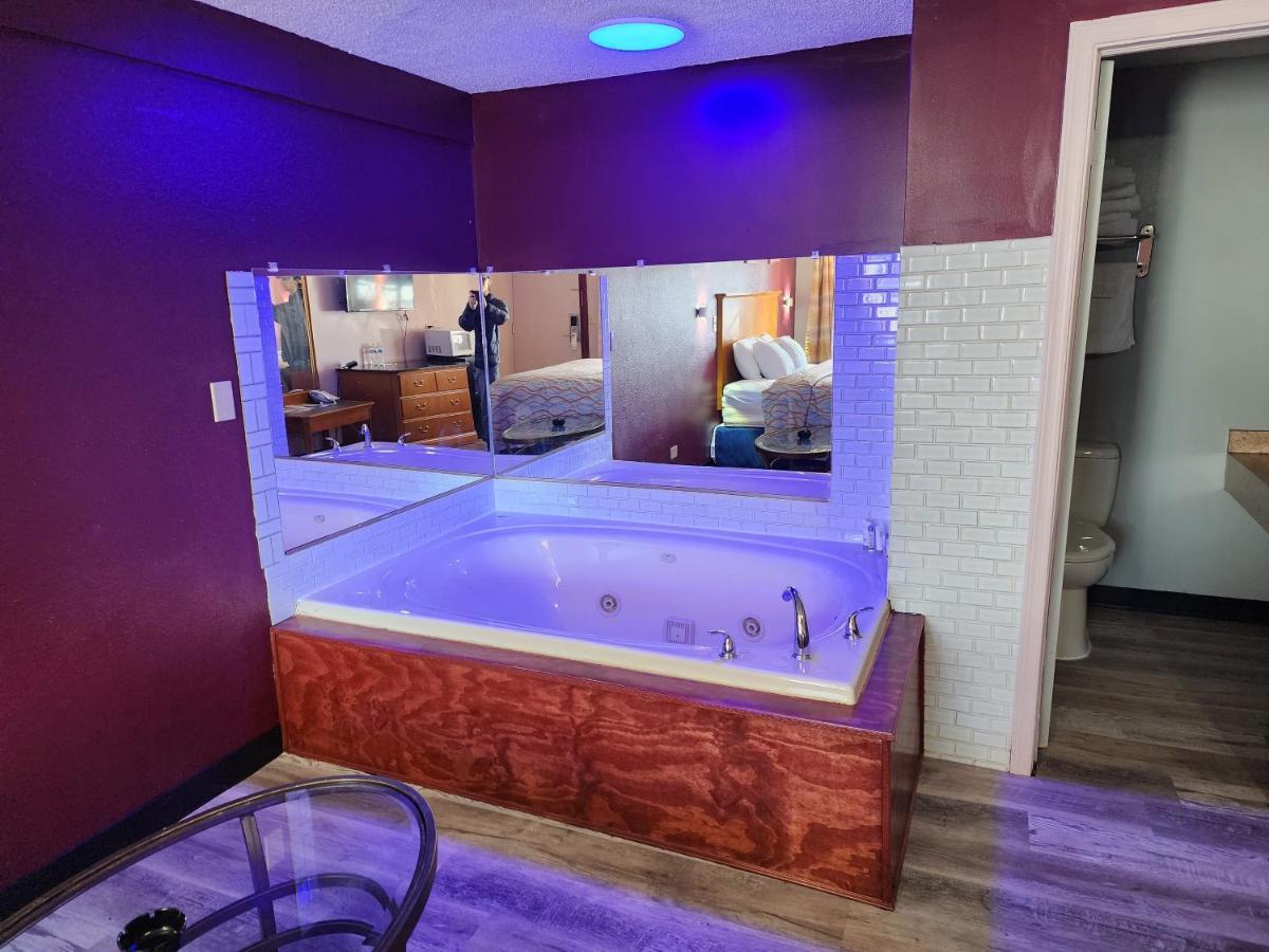 Scottish Inns Harrisburg-Hershey South New Cumberland Eksteriør billede