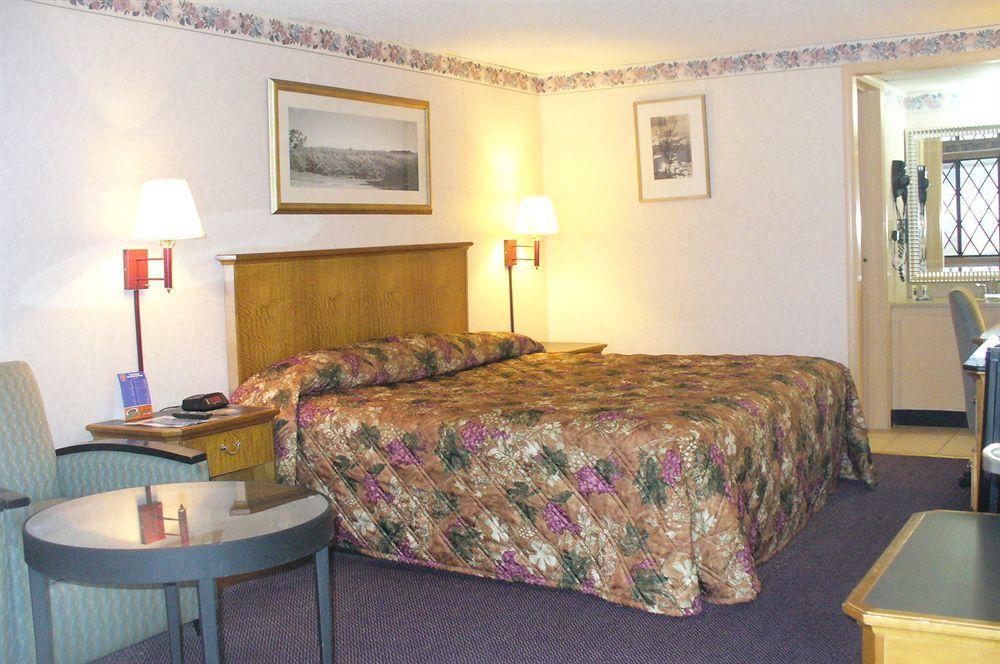 Scottish Inns Harrisburg-Hershey South New Cumberland Eksteriør billede